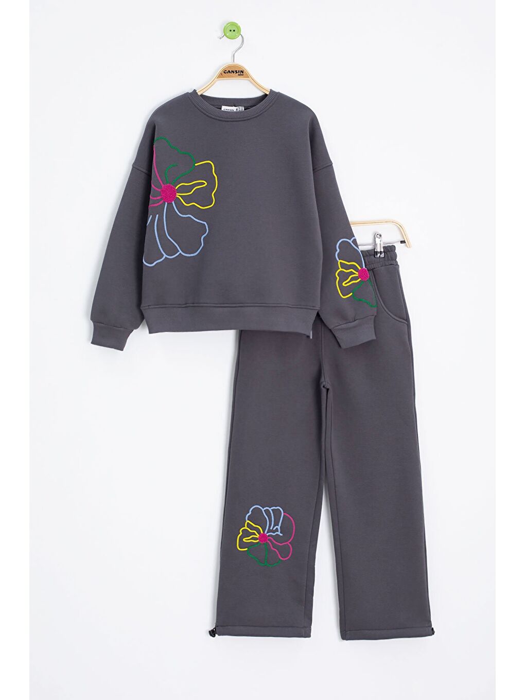 Gri Füme Çiçek Nakış Detaylı Geniş Paça Kız Çocuk Şardonlu Takım 23285-3