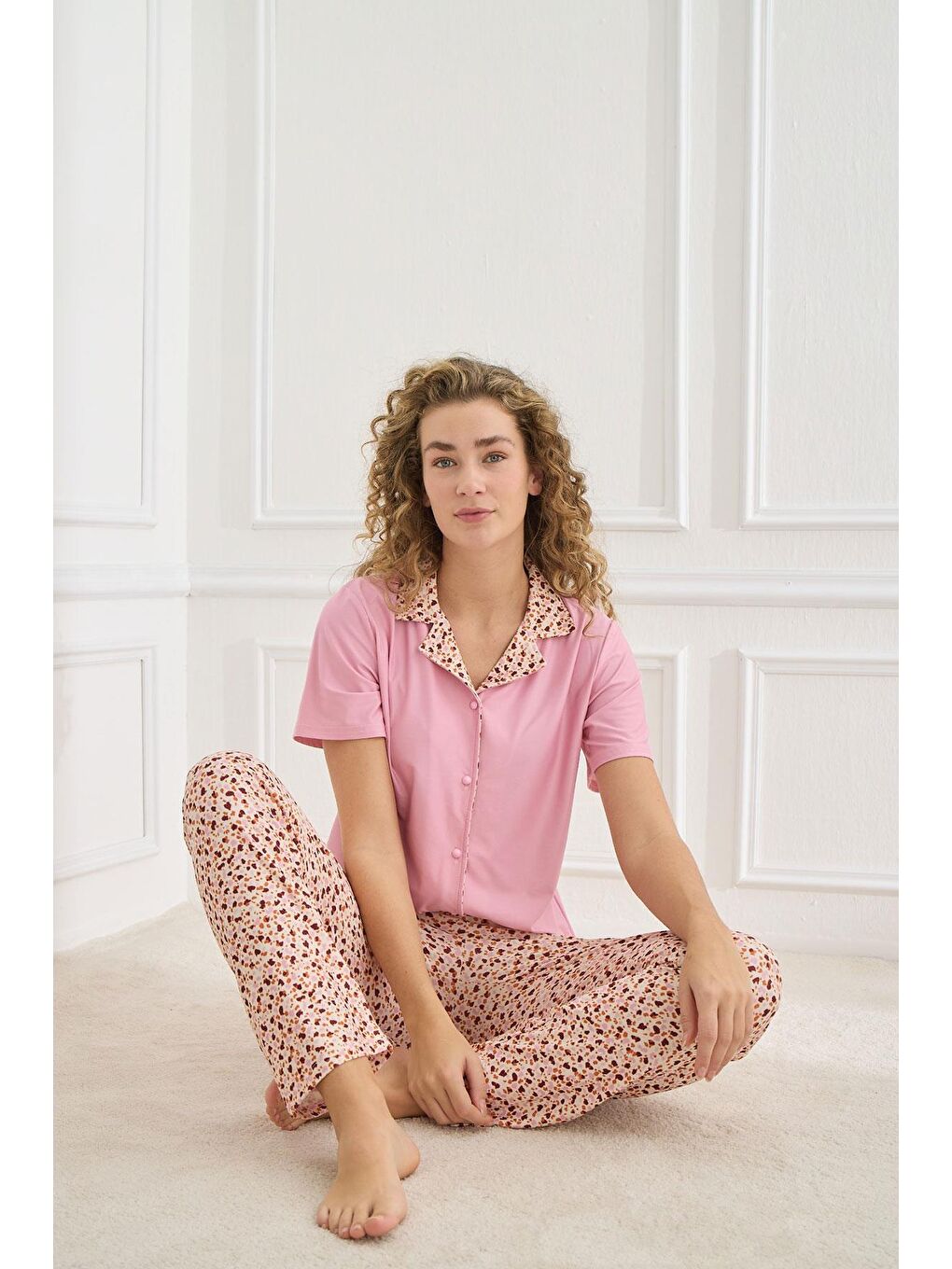 Kadın Desenli Polo Yaka Kısa Kol Pijama Takım | Pembe 30101-970-1
