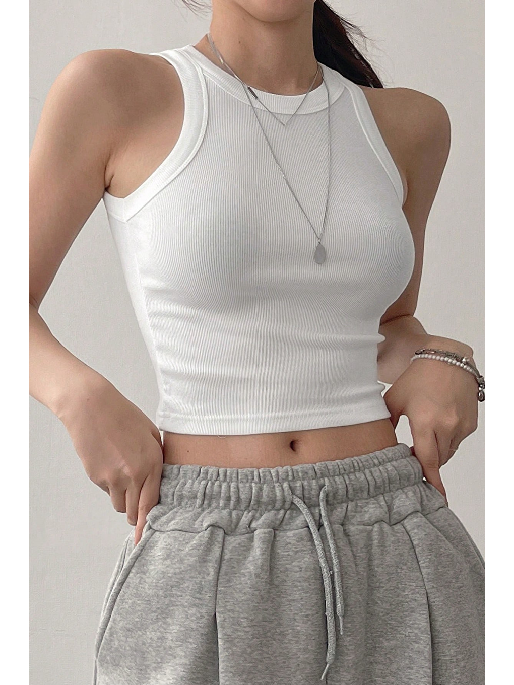 Kadın Beyaz Kaşkorse Geniş Askılı Fitilli Crop Atlet-1