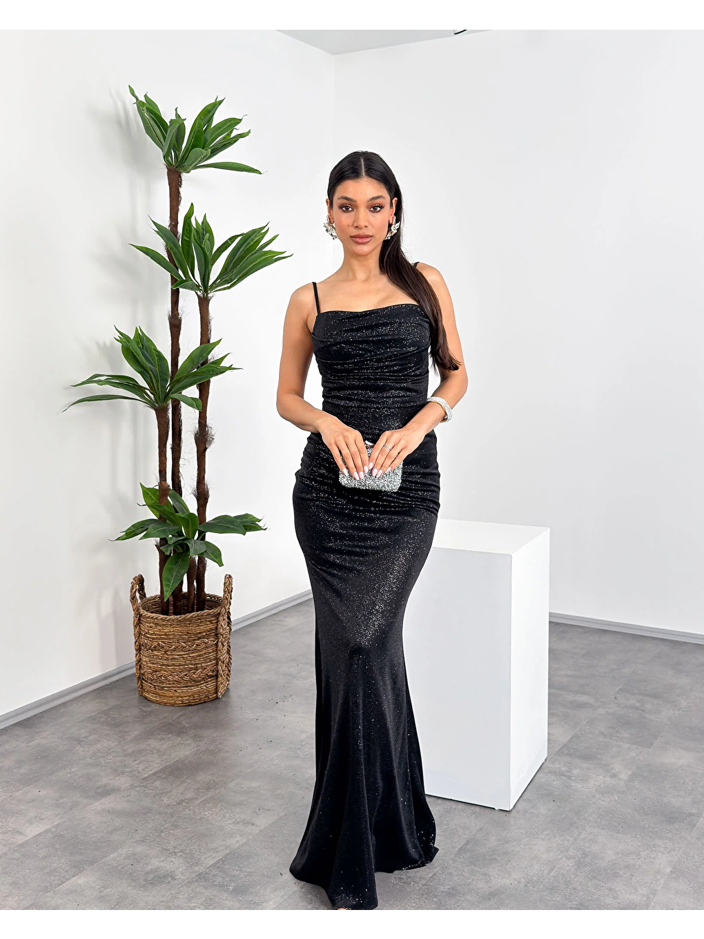 Mavi İp Askılı Drapeli Kendinden Simli Esnek Maxi Kadın Abiye Elbise