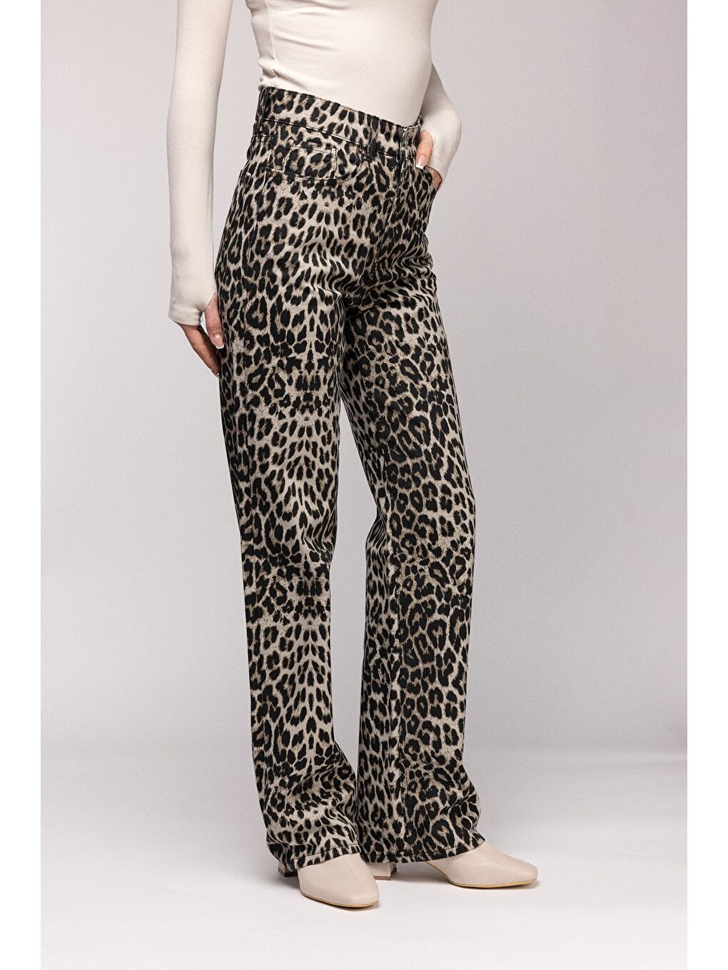 Siyah Kadın Leopar Desenli Yüksek Bel Wide Leg Jean Pantolon-3