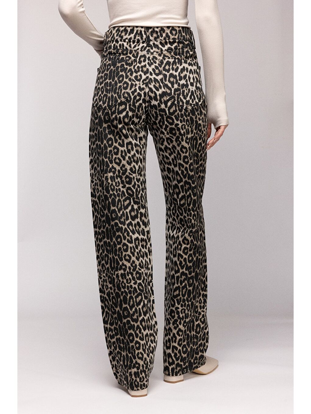Siyah Kadın Leopar Desenli Yüksek Bel Wide Leg Jean Pantolon-4