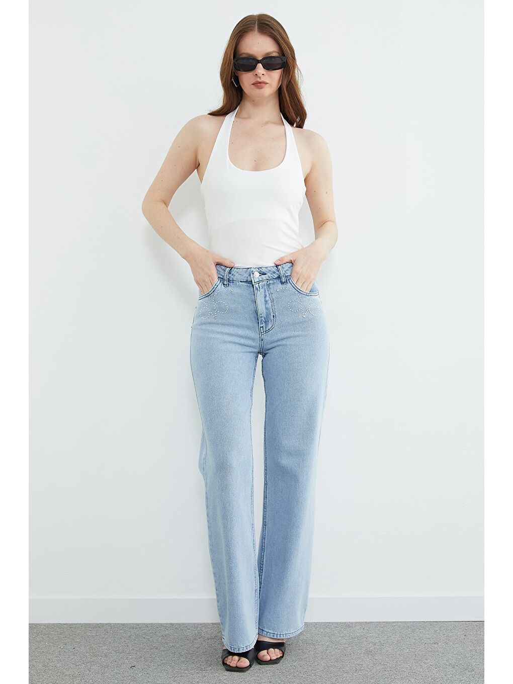 Mavi Perçin Detaylı Yüksek Bel Jean-1