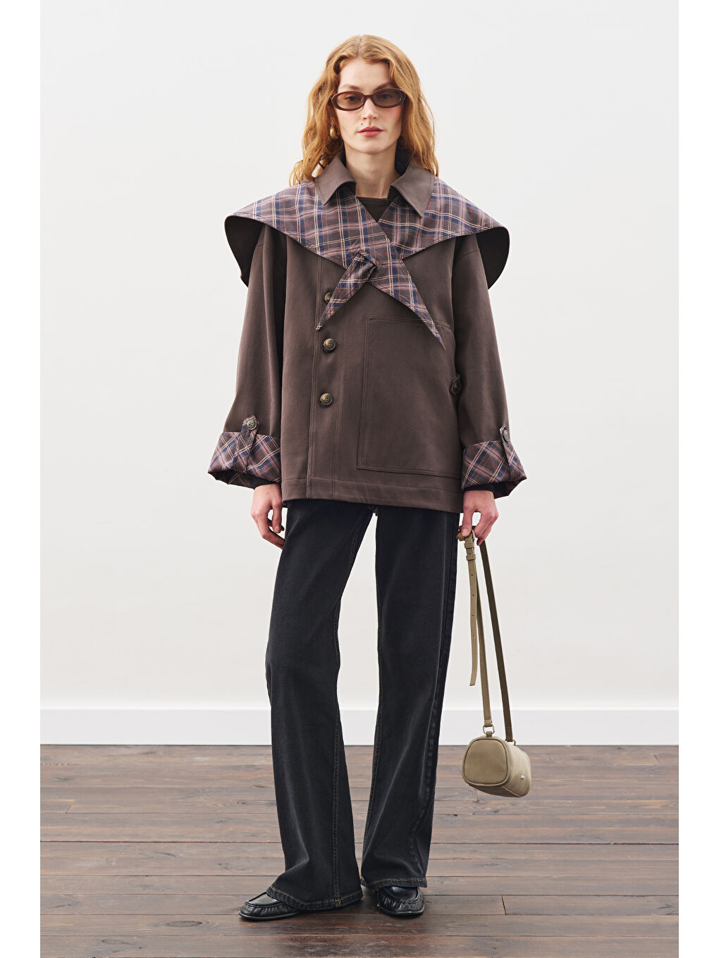 Greta Şal Detaylı Parka Ceket Kahverengi-3