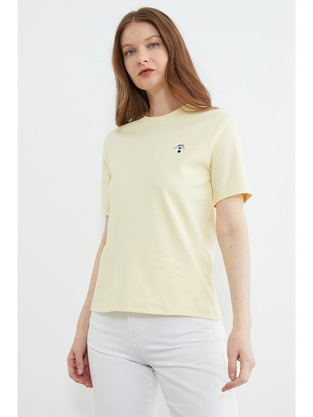 Sarı Köpek Nakışlı Bisiklet Yaka Tişört-2