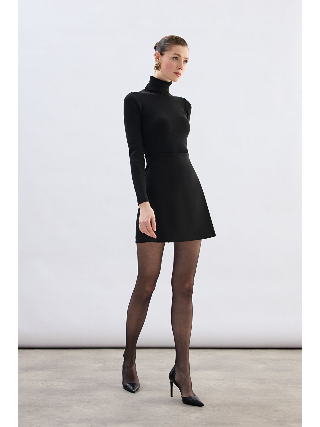 Kısa Şort Etek - Siyah-5