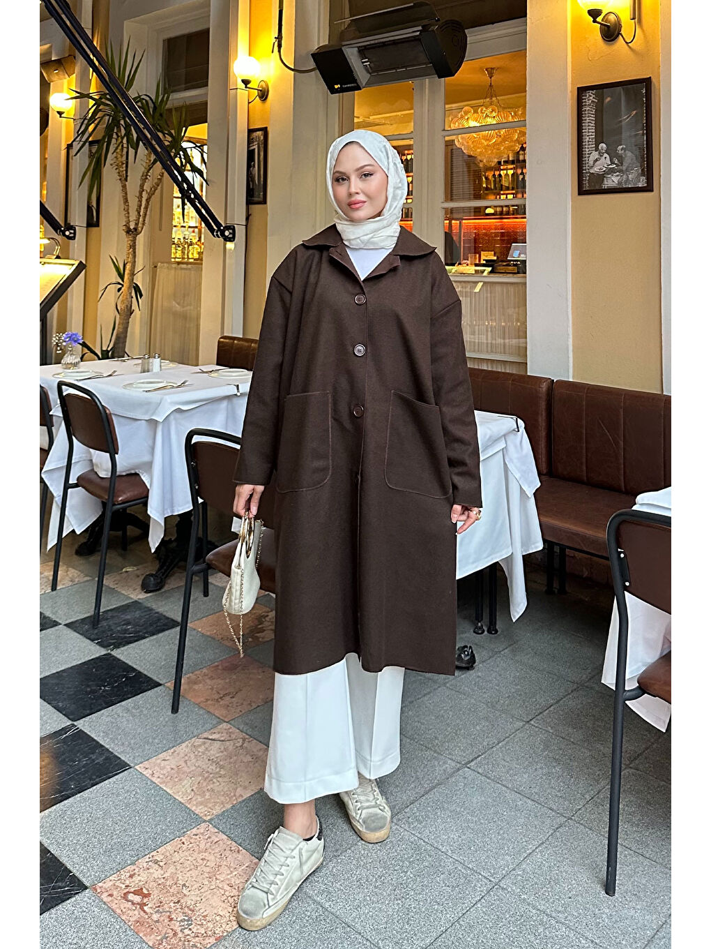 Kahverengi Kadın Cep Detaylı Ara Boy Kaşe Kahve-1