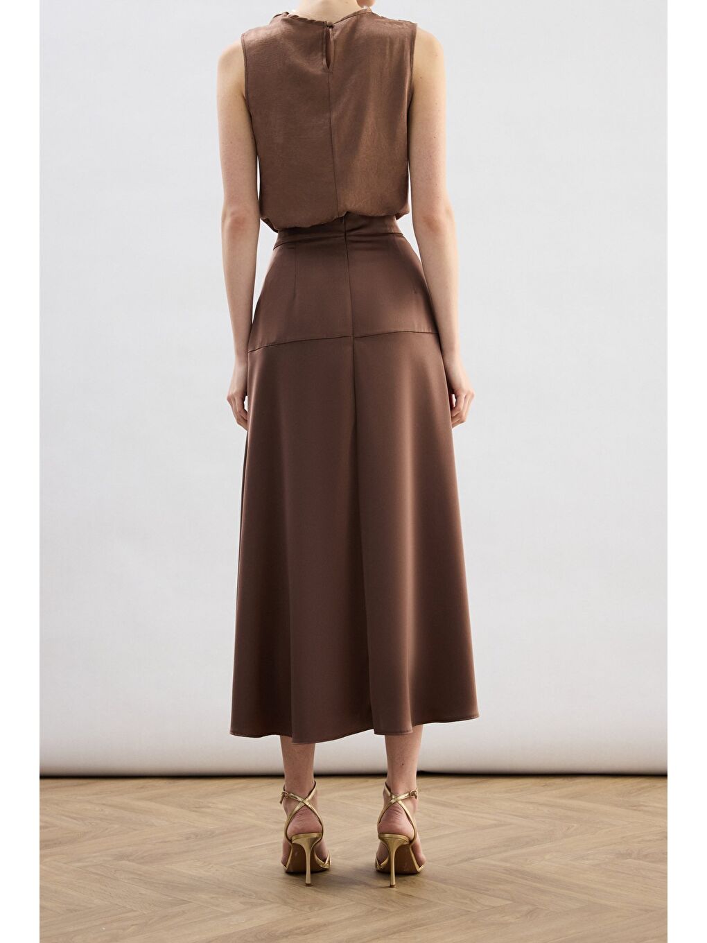 Kahverengi Yüksek Bel Saten Etek - Kahve-6