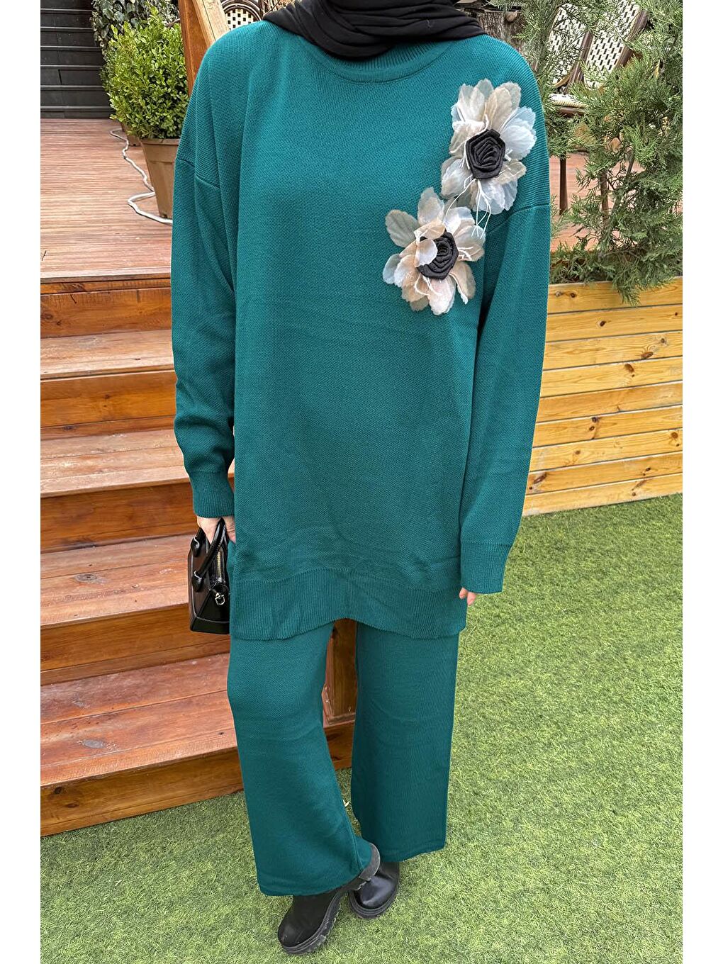 Aksesuarlı Triko Takım Zümrüt Yeşili-2