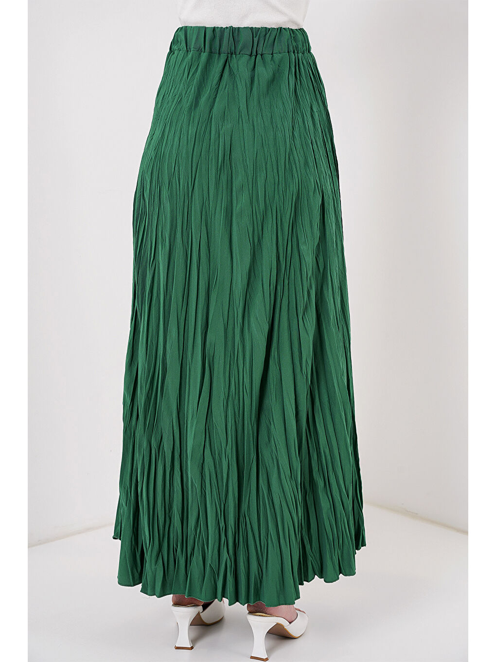 Kadın Uzun Kırışık Etek 8042 - Zümrüt Yeşili-5