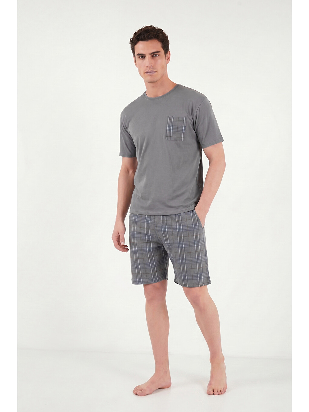 Gri Kareli Pamuklu Regular Fit Şortlu Pijama Takımı 6572021-1