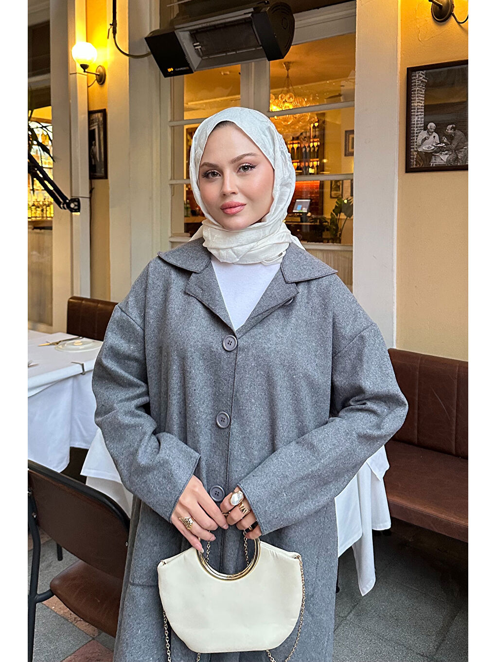 Kadın Cep Detaylı Ara Boy Kaşe Gri