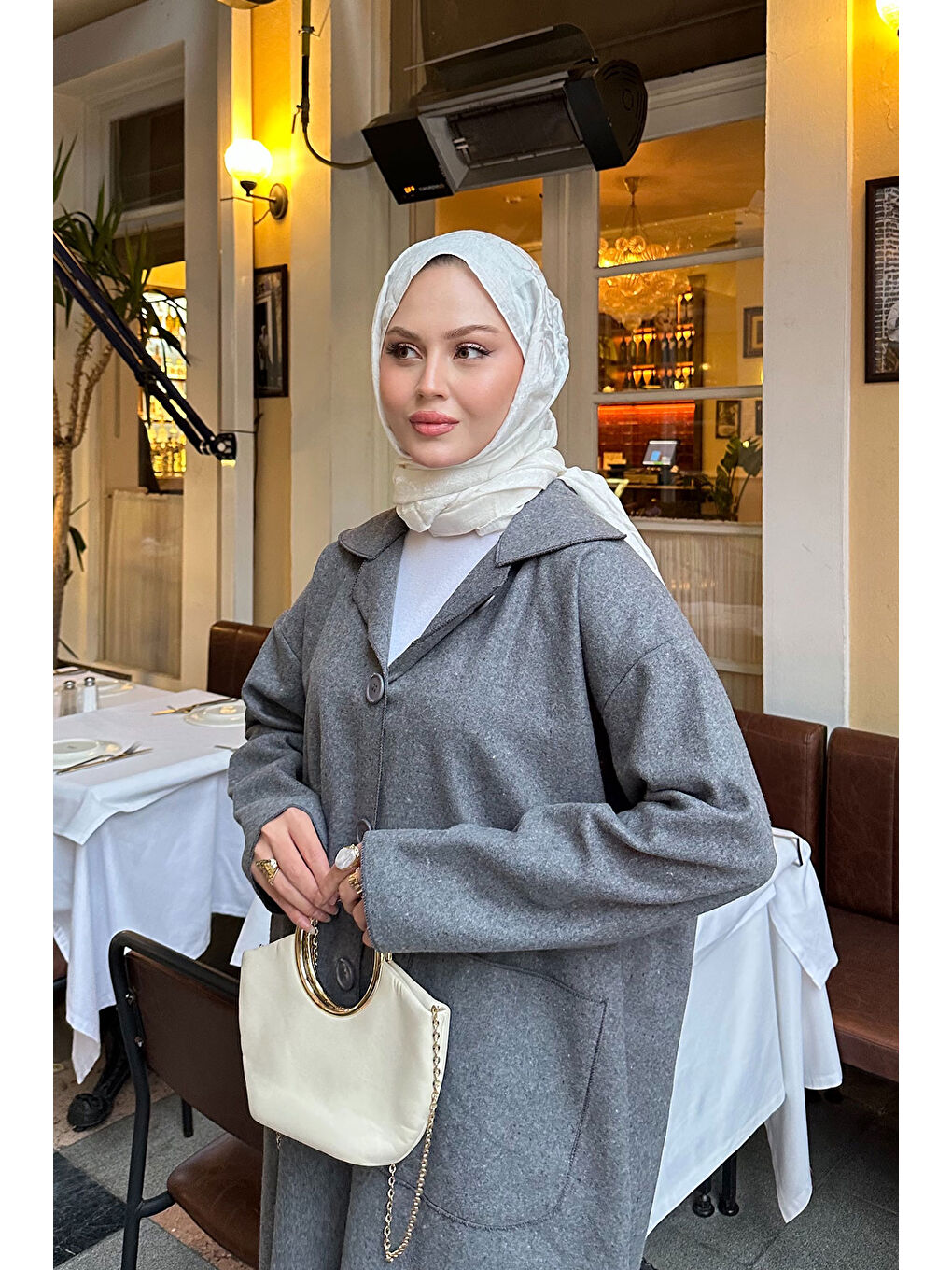 Kadın Cep Detaylı Ara Boy Kaşe Gri-1