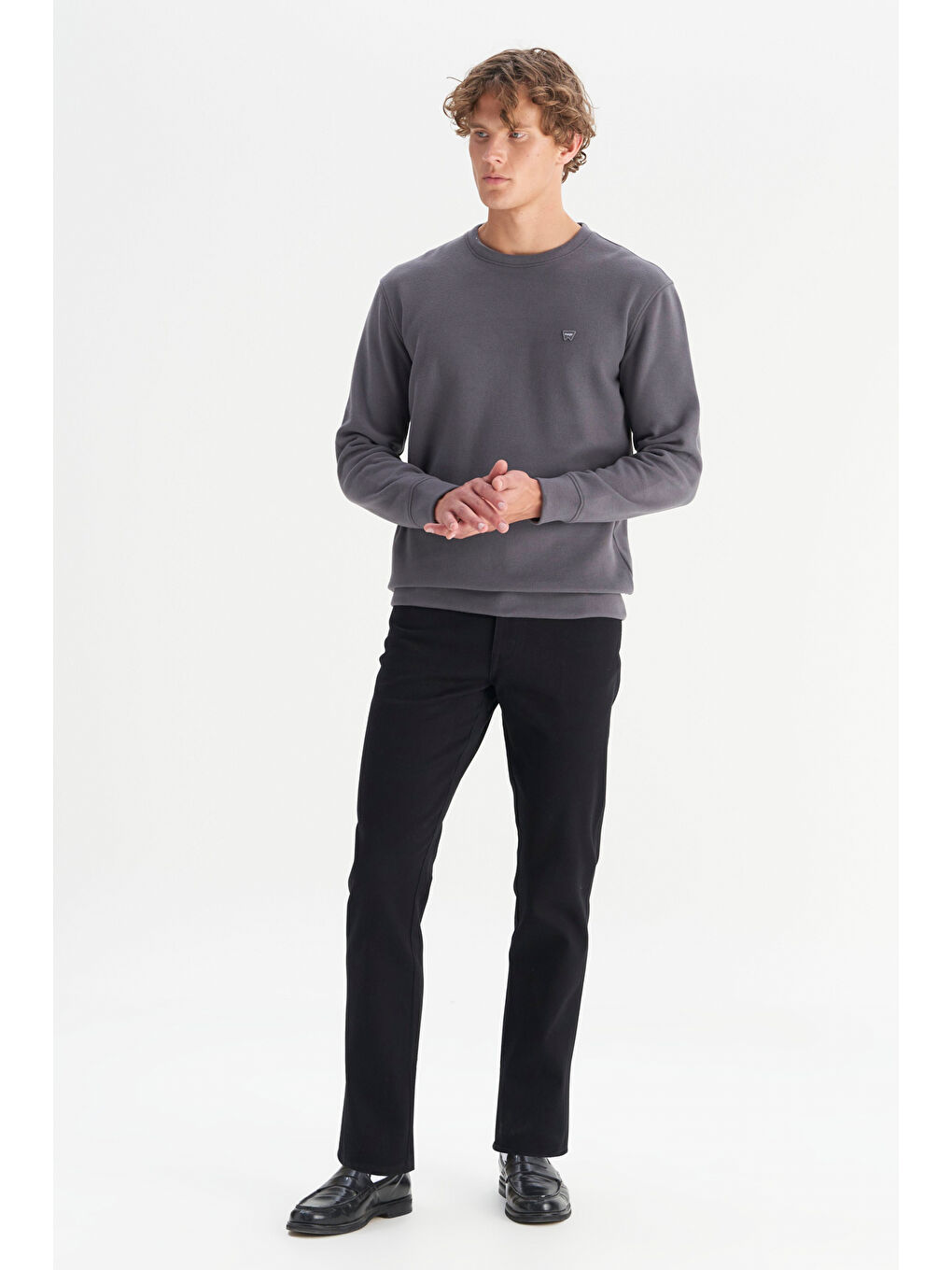 Gri Pamuklu Regular Fit Normal Kesim Bisiklet Yaka Selanik Örgü Sweatshirt-1