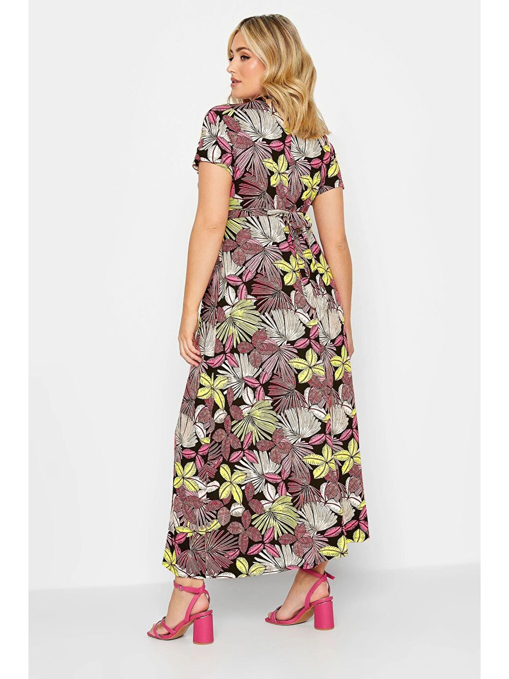 Pembe Büyük Beden V Yaka Desenli Kuşaklı Elastanlı Yarım Kol Anvelop Elbise 302064-4