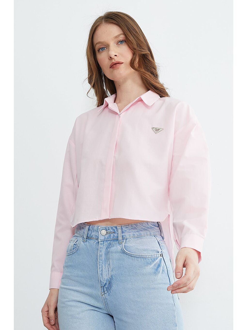 Pembe Kelebek Aksesuarlı Crop Gömlek-1