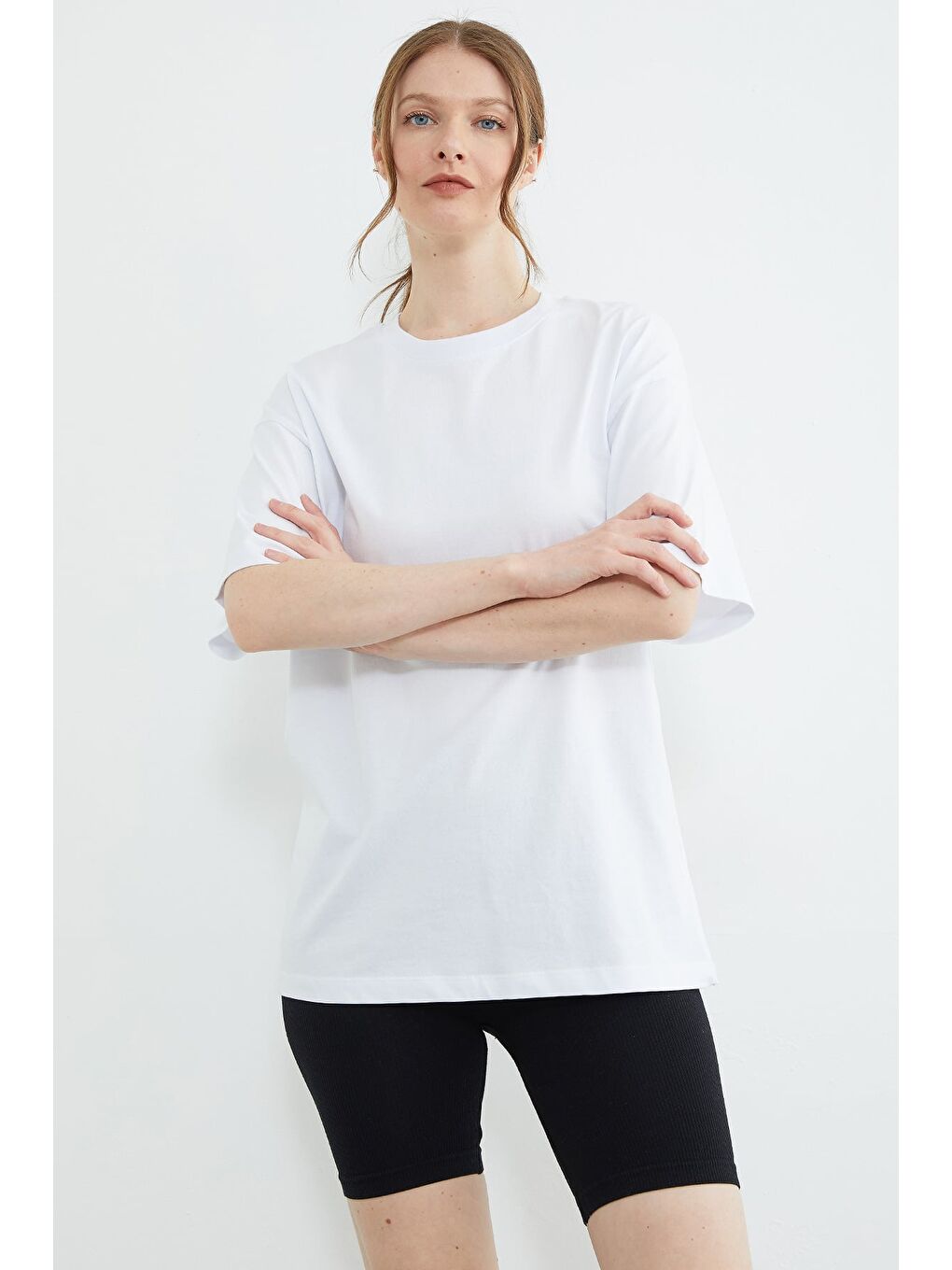 Beyaz Basic Bisiklet Yaka Oversize Tişört-2