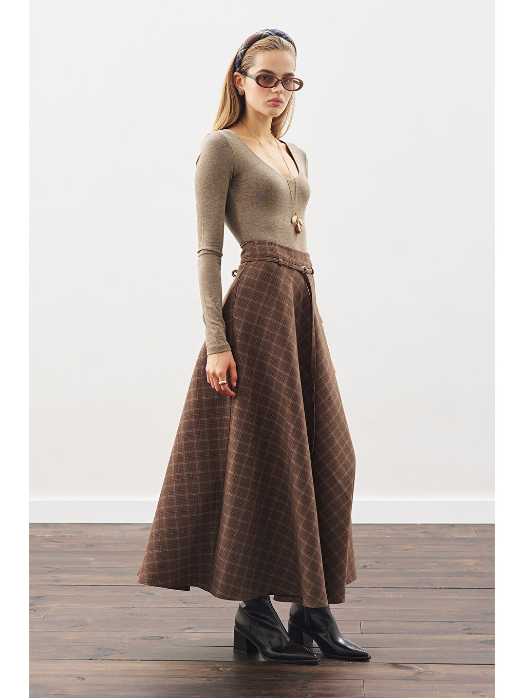 Ekose Desenli Geniş Etek Kahverengi-3