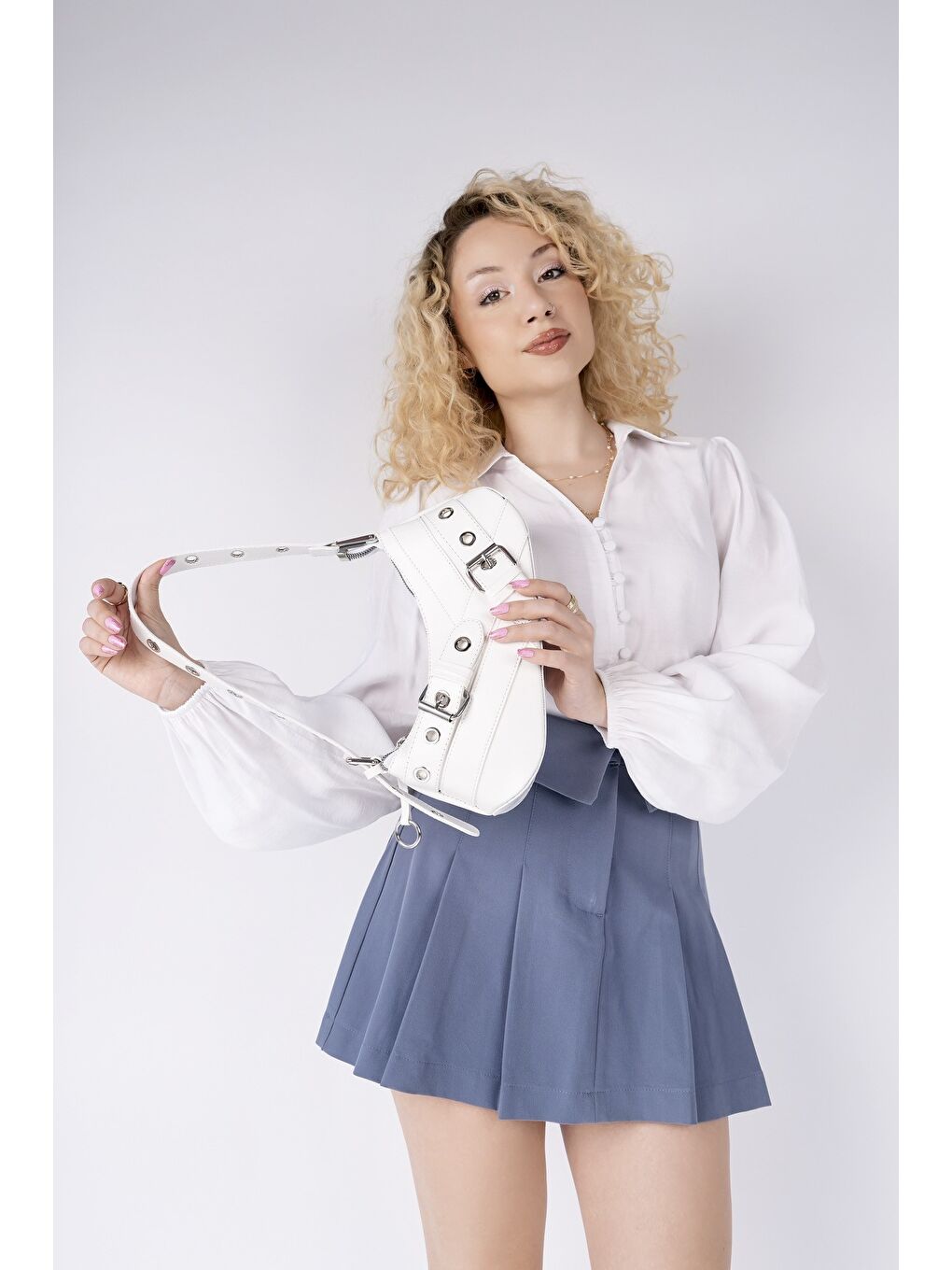 Beyaz DOCPE Kadın Kemer Detaylı Baget Çanta-2