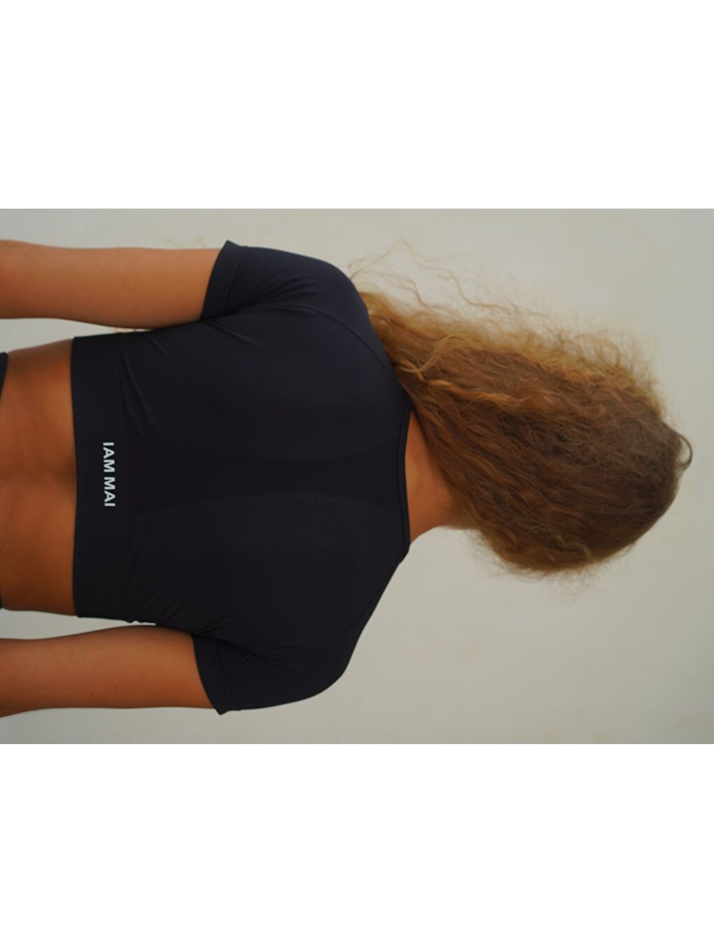 Rufus Siyah Kısa Kollu Crop Top-3