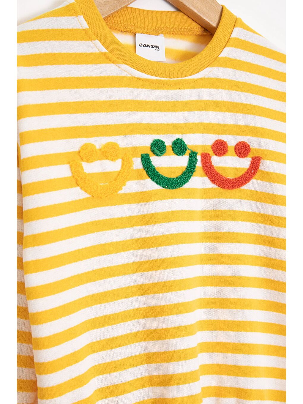 Sarı Erkek Çocuk Gülenyüz Nakışlı Çizgili Şardonlu Takım 23319-1
