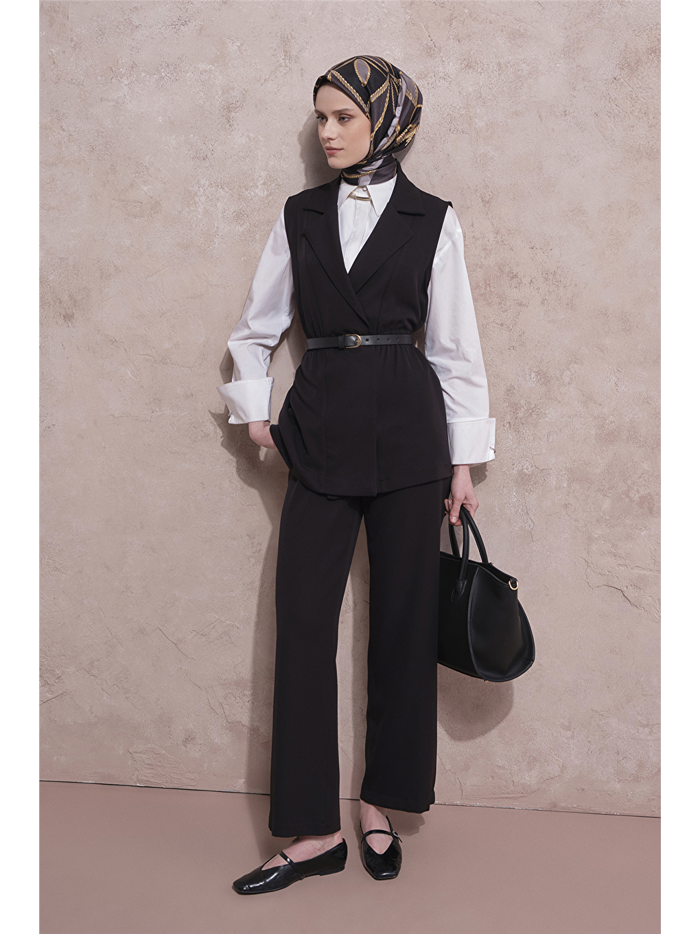 Beli Lastikli Yelekli Takım Siyah-2