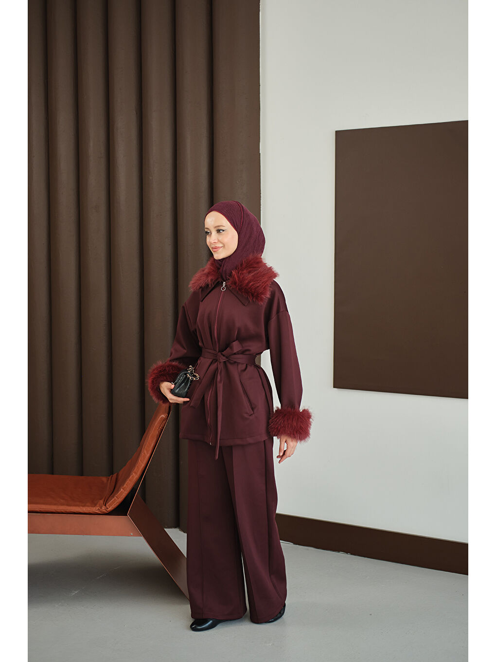 Kadın Kolları Ve Yakası Kürk Detay Takım Bordo-4