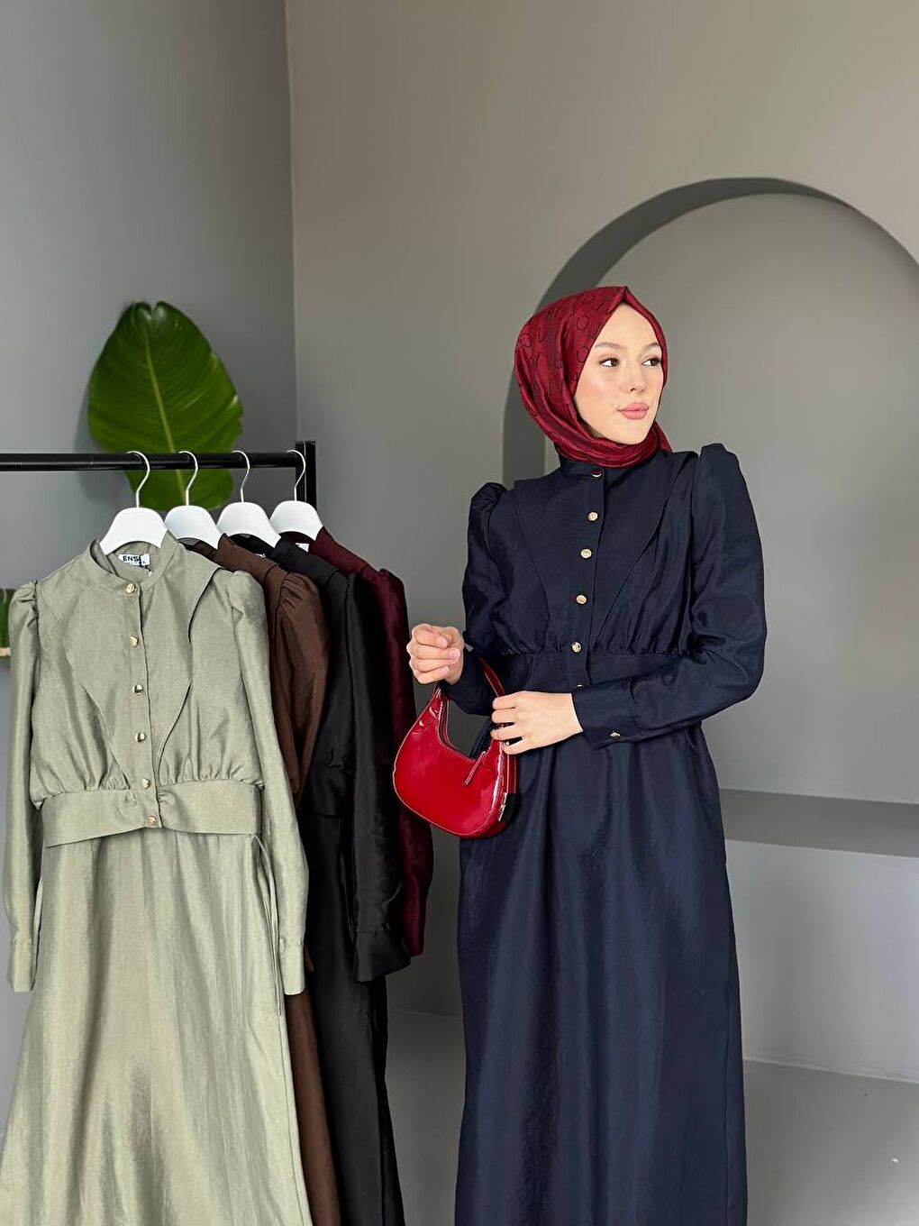 Lacivert Kadın Büzgülü Balon Kol Düğmeli Uzun Elbise-2