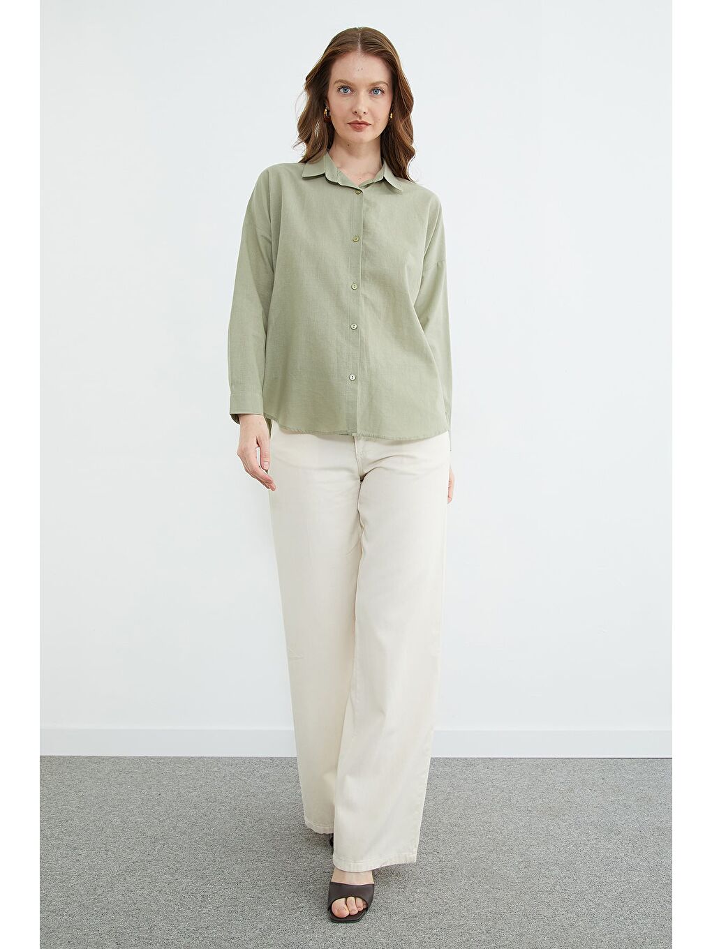 Haki Basic Keten Görünümlü Oversize Gömlek-4