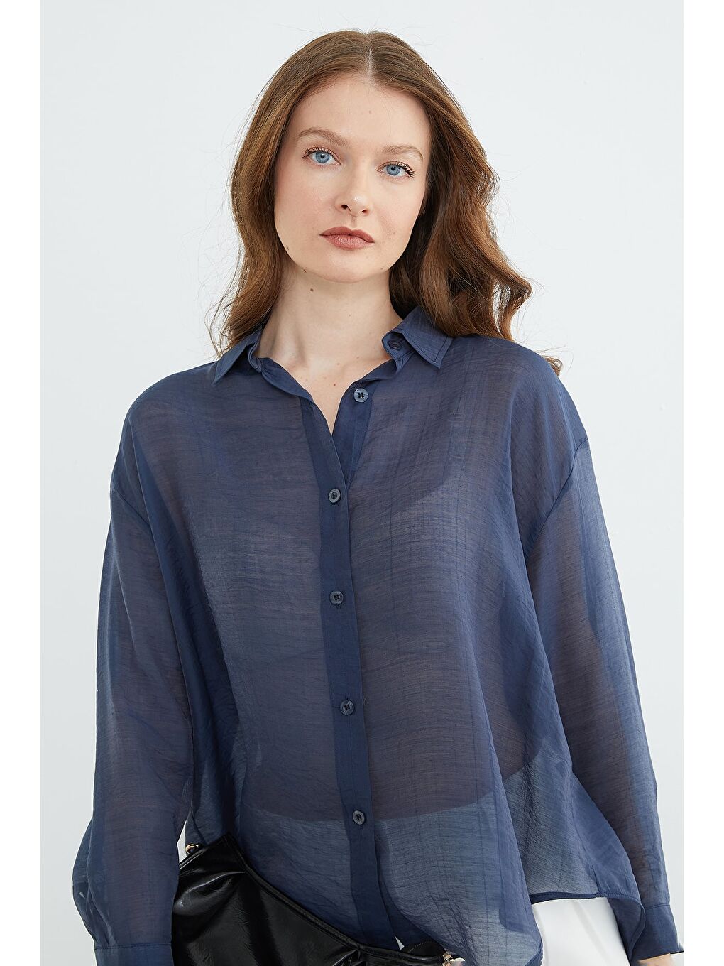 Lacivert Jakarlı Düğmeli Transparan Gömlek-1