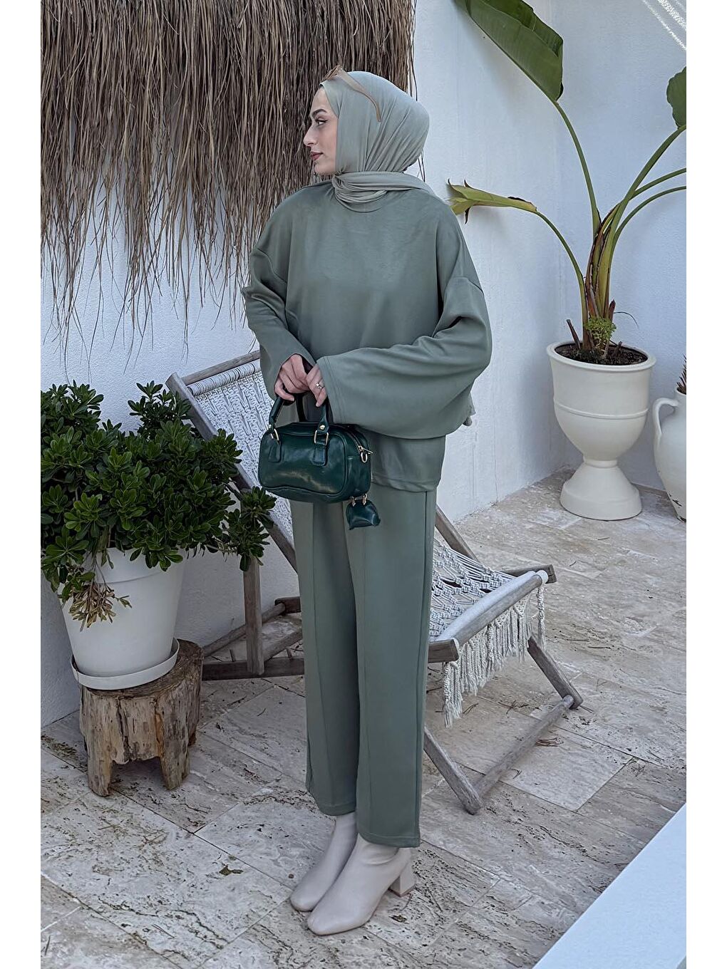 Kup Detaylı Eşofman Takımı Haki-1