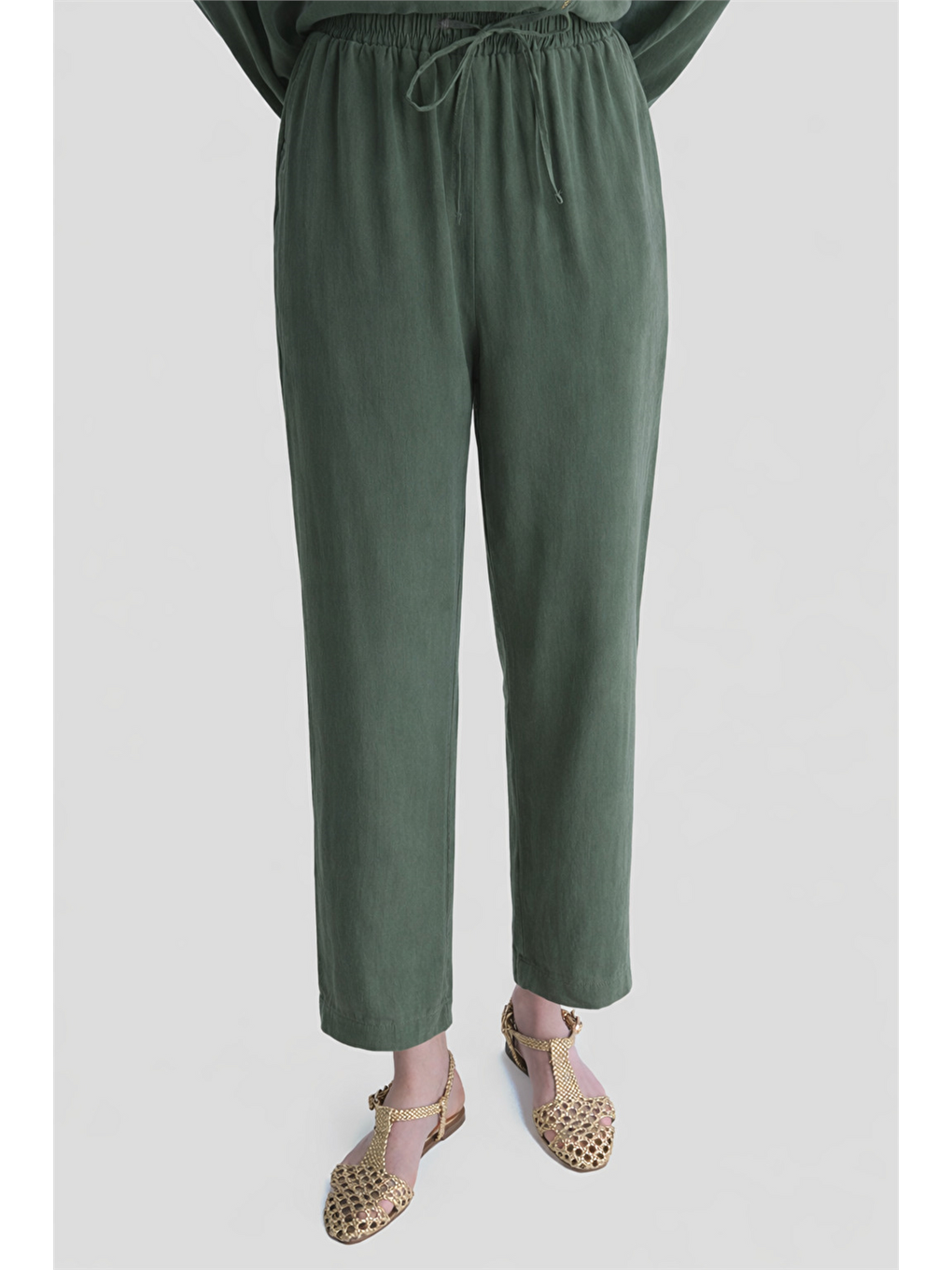 Fermuar Detaylı Lyocell Takım Haki-7