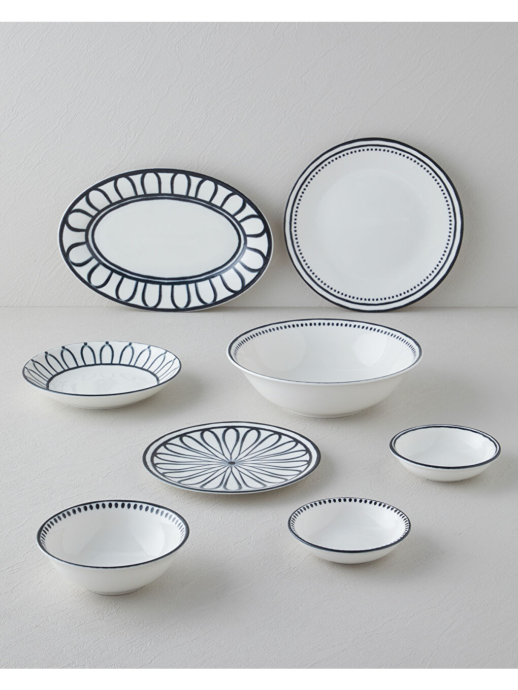 Monarch Porselen Pasta Tabağı 19 cm Siyah - Beyaz-3