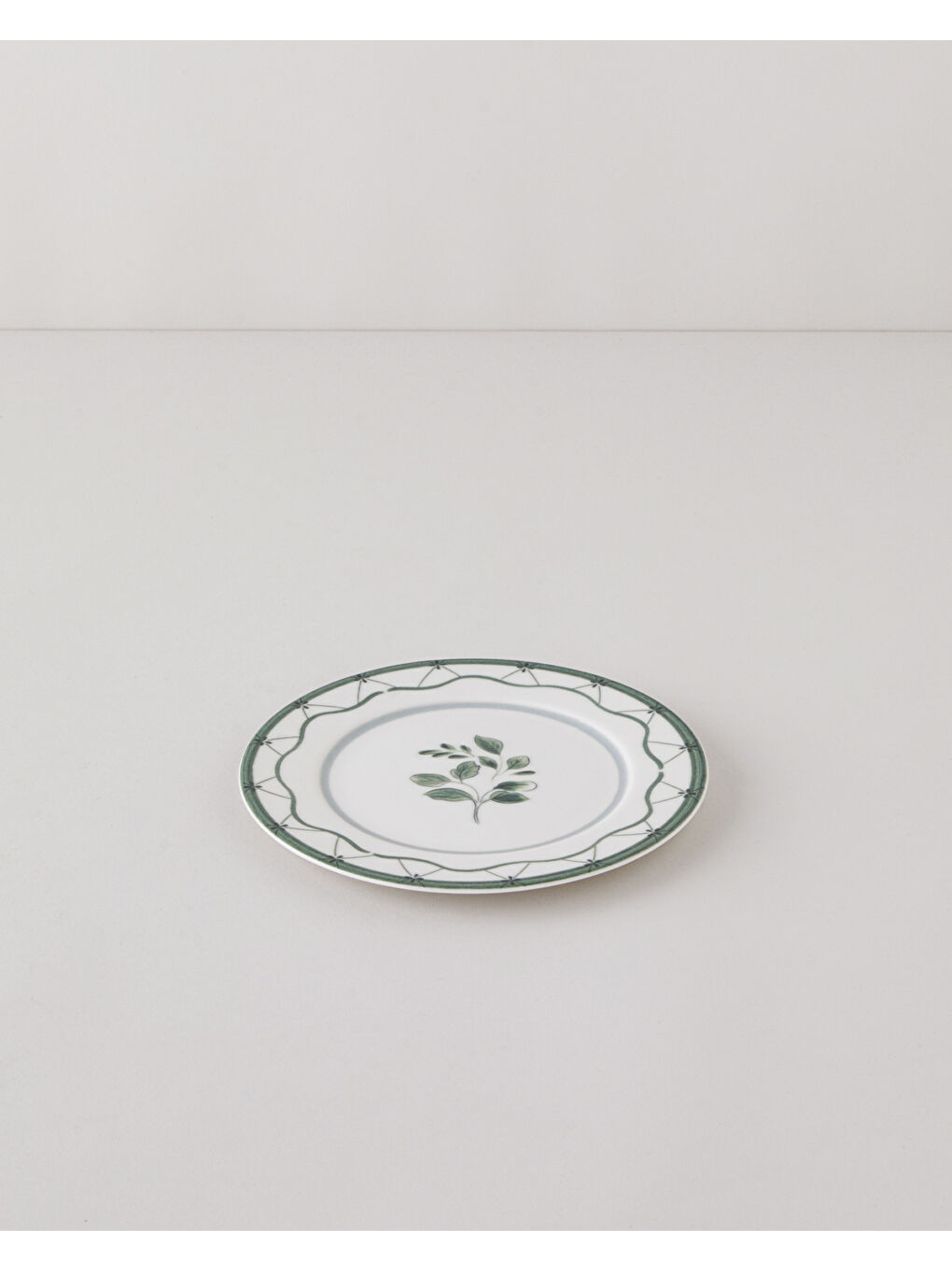 Gardenia Porselen Pasta Tabağı 19 cm Yeşil