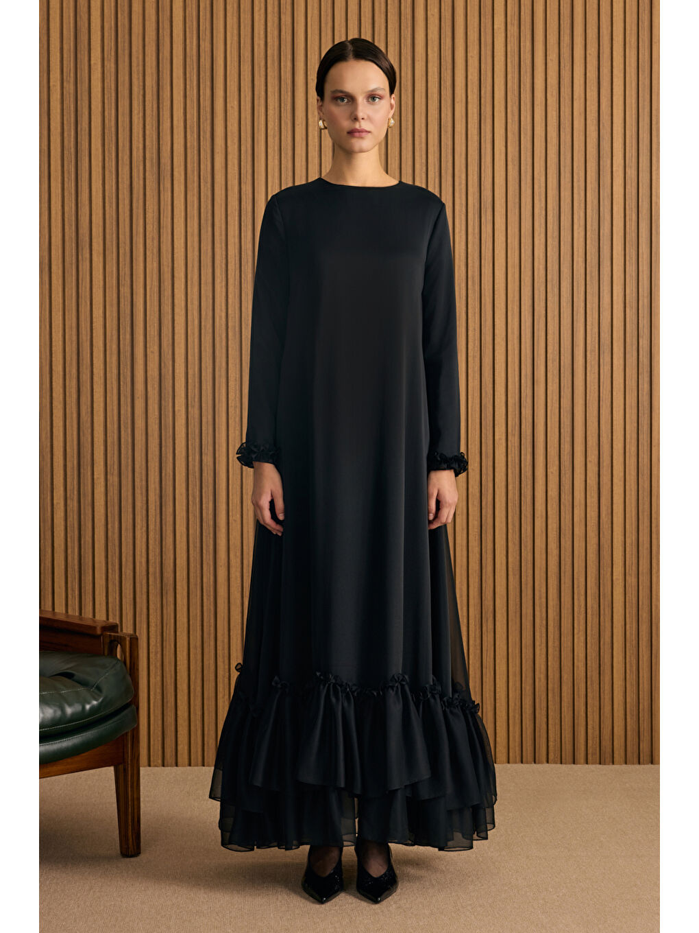 Siyah Fırfırlı Şifon Elbise-1