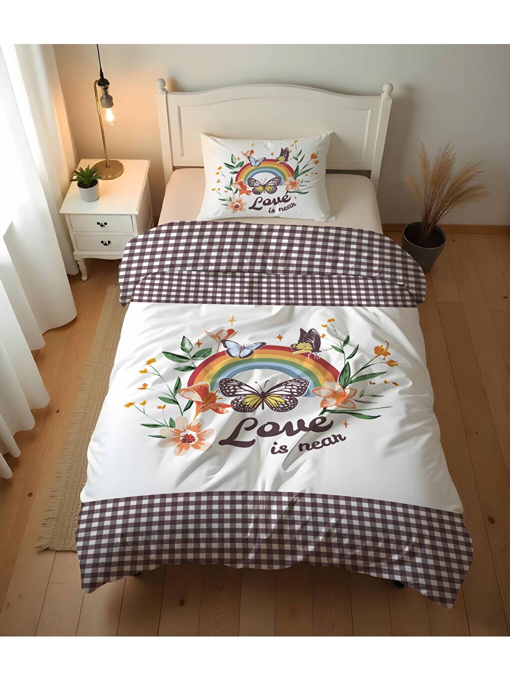 Karışık Çiçekli Desenli Nevresim Takımı ÇARŞAFSIZ - 160x220 cm