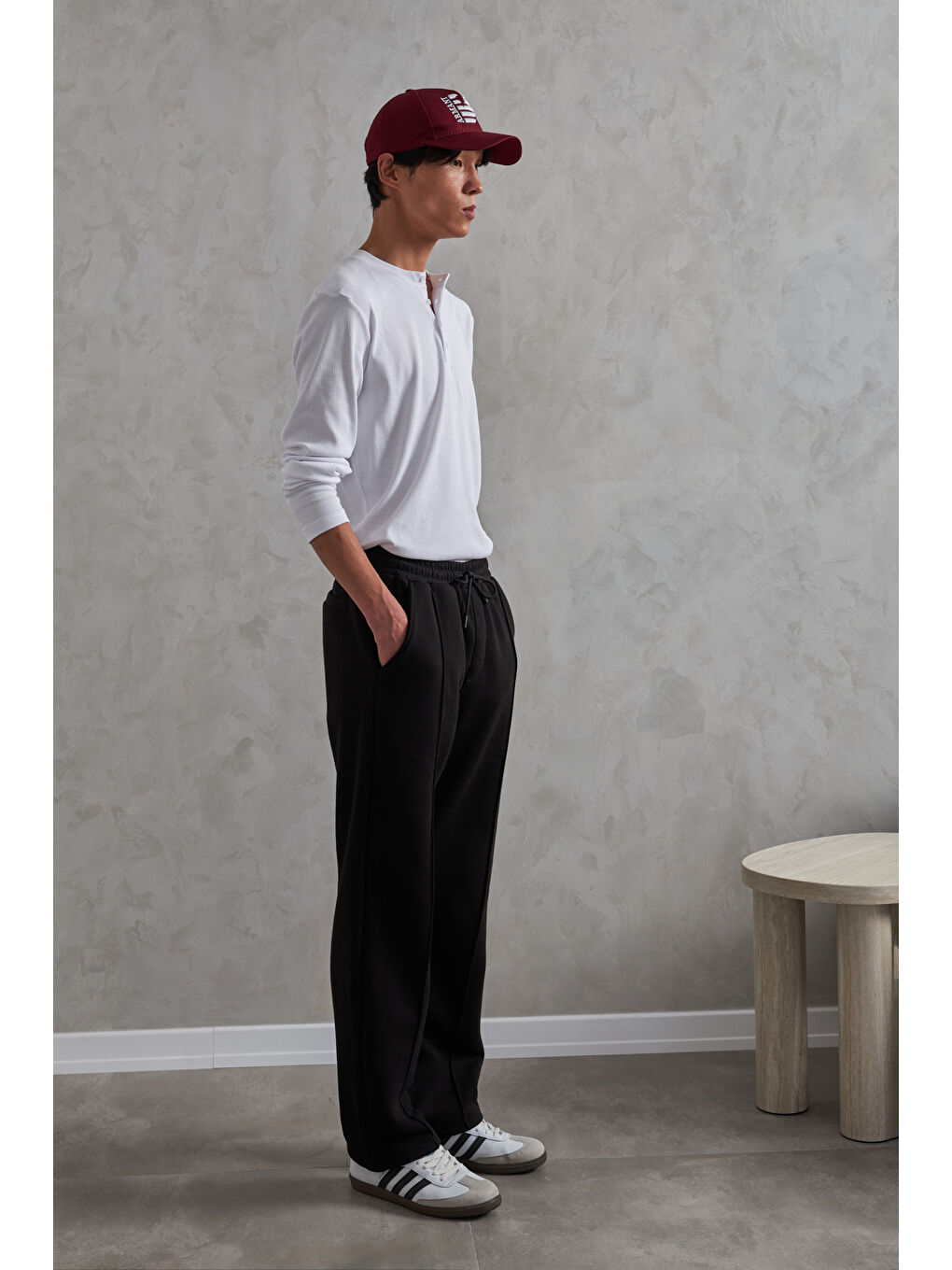 Siyah Erkek Önü Dikiş Detaylı Baggy Eşofman Altı-2