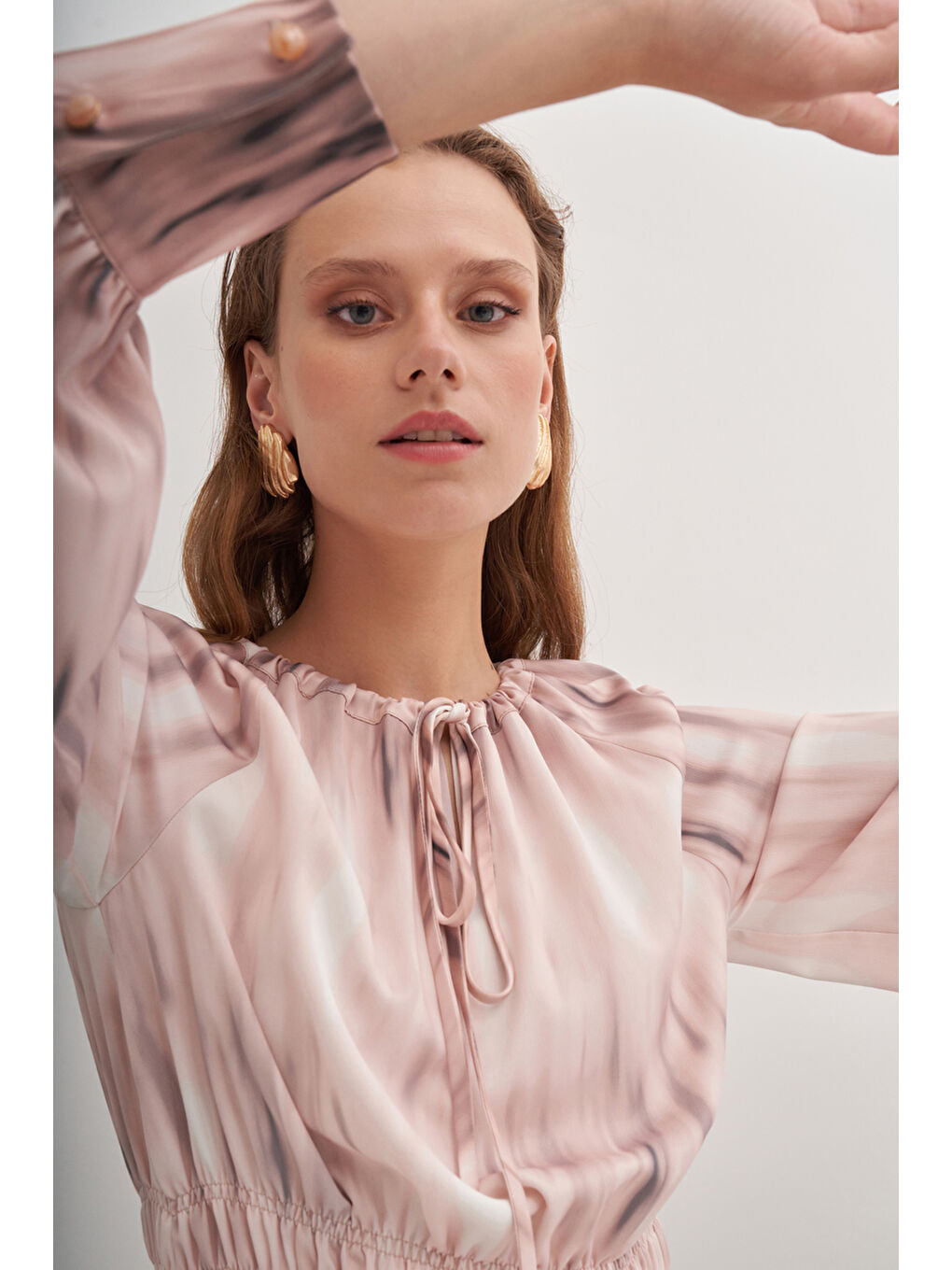 Pembe Pudra 4236111 Desenli Şifon Saten Elbise-3