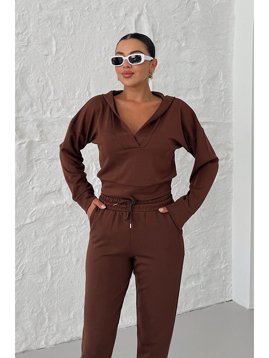 Kadın Kahverengi V Yaka Kapüşonlu Crop Eşofman Modal Kumaş Alt-Üst Takım-4