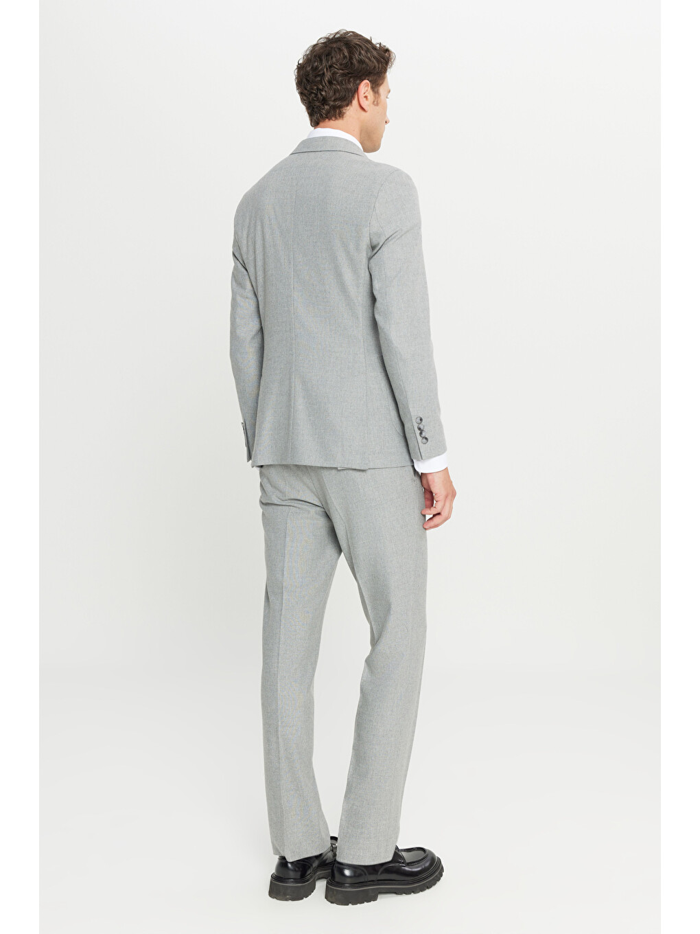 Erkek Gri Yünlü Slim Fit Dar Kesim Kırlangıç Yaka Esnek Bel Takım Elbise-9
