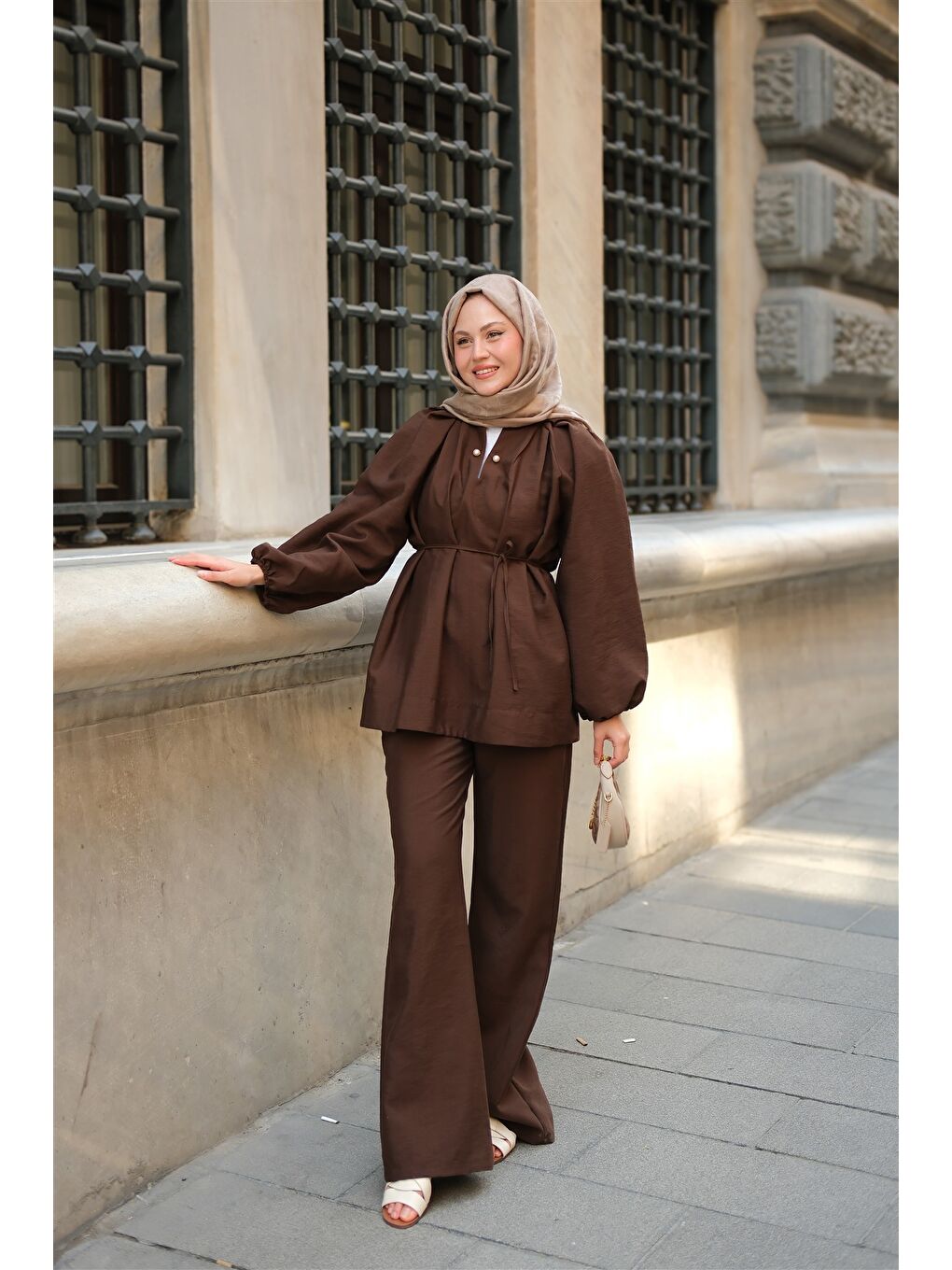 Kadın Olivia İncili Takım Kahverengi