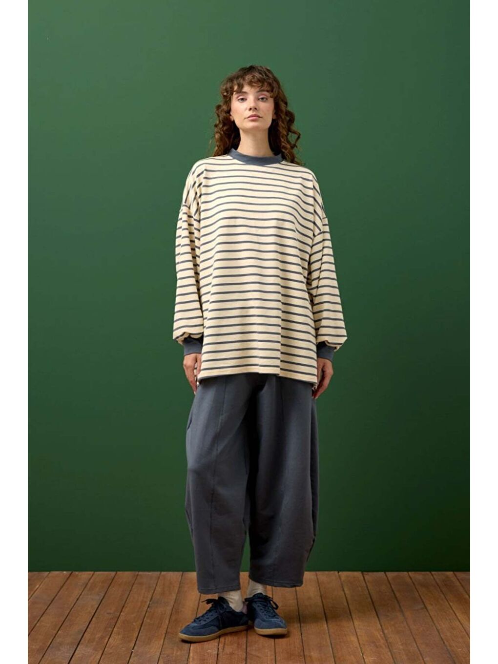 Antrasit Çizgili Sweat & Şalvar Pantolon Takım-1