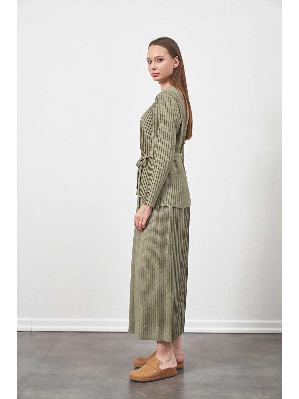 Yeşil Pliseli Pantolon Çağla-1