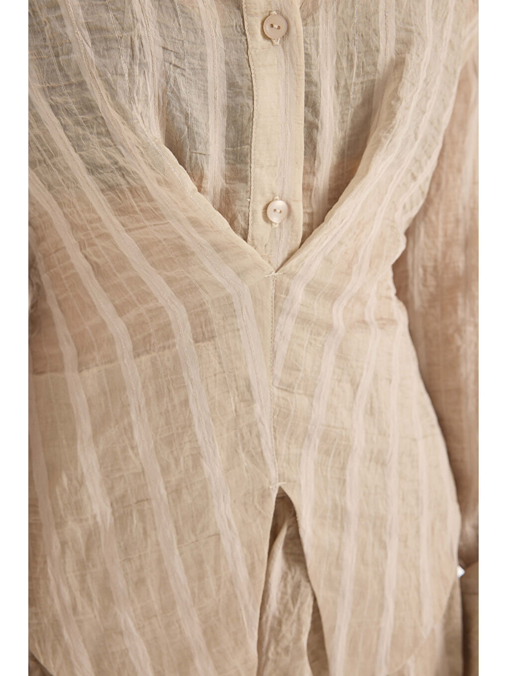 Vesper Üçgen Kesim Bağlamalı Bej Gömlek-6