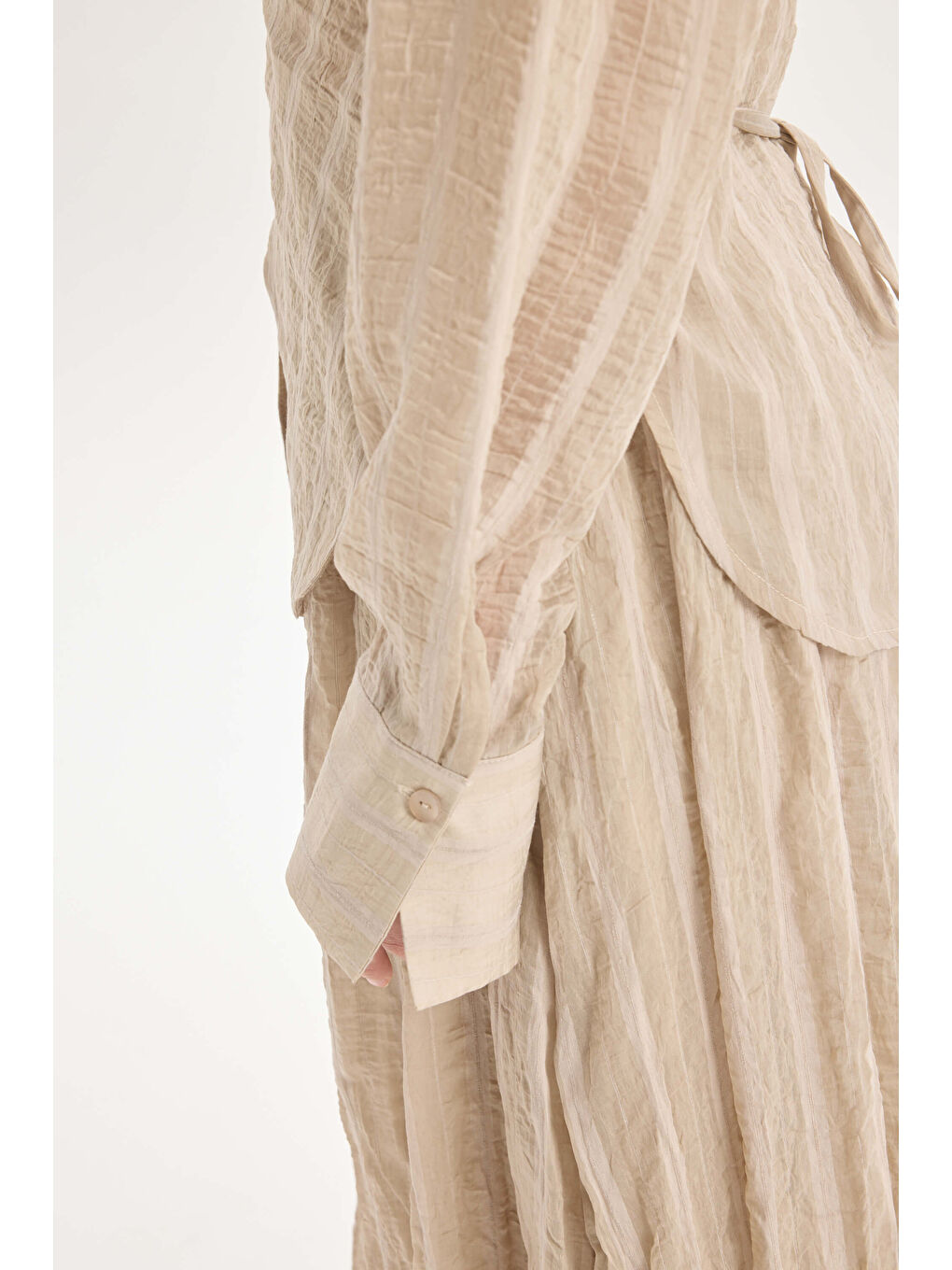 Vesper Üçgen Kesim Bağlamalı Bej Gömlek-7