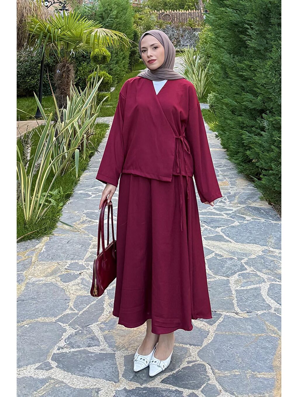 Bağlama Detaylı Etekli Takım Bordo