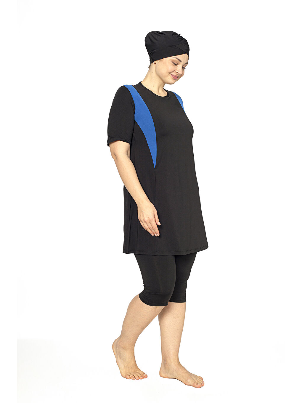 Siyah Kısa Kol Garnili Büyük Beden Yarı Kapalı Mayo 4310-3