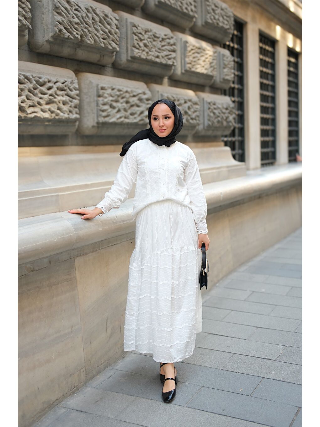 Kadın Güpür Detaylı Takım Beyaz-1