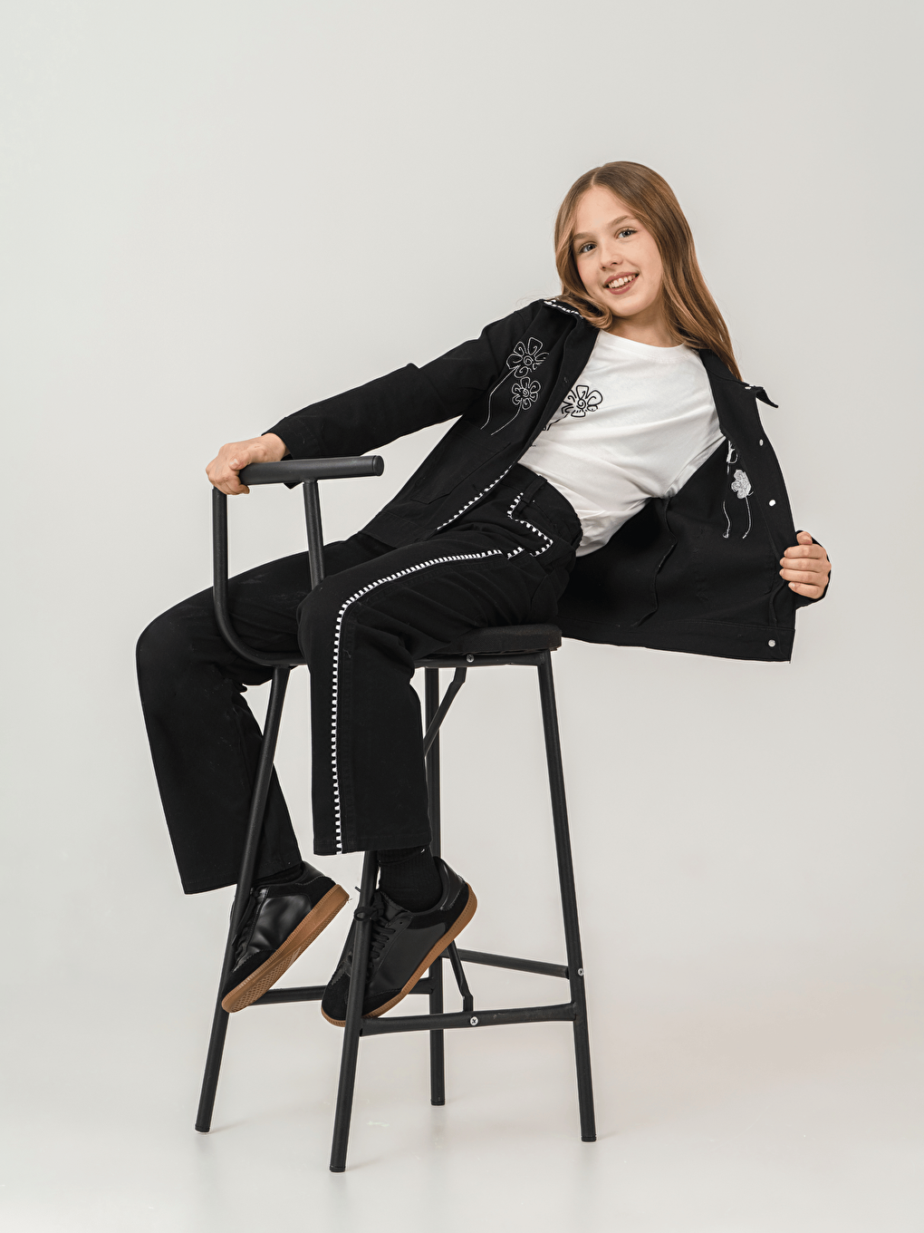 Siyah Pamuklu Ceket Pantolon Tişörtlü Kız Çocuk 3lü Jean Takım-7