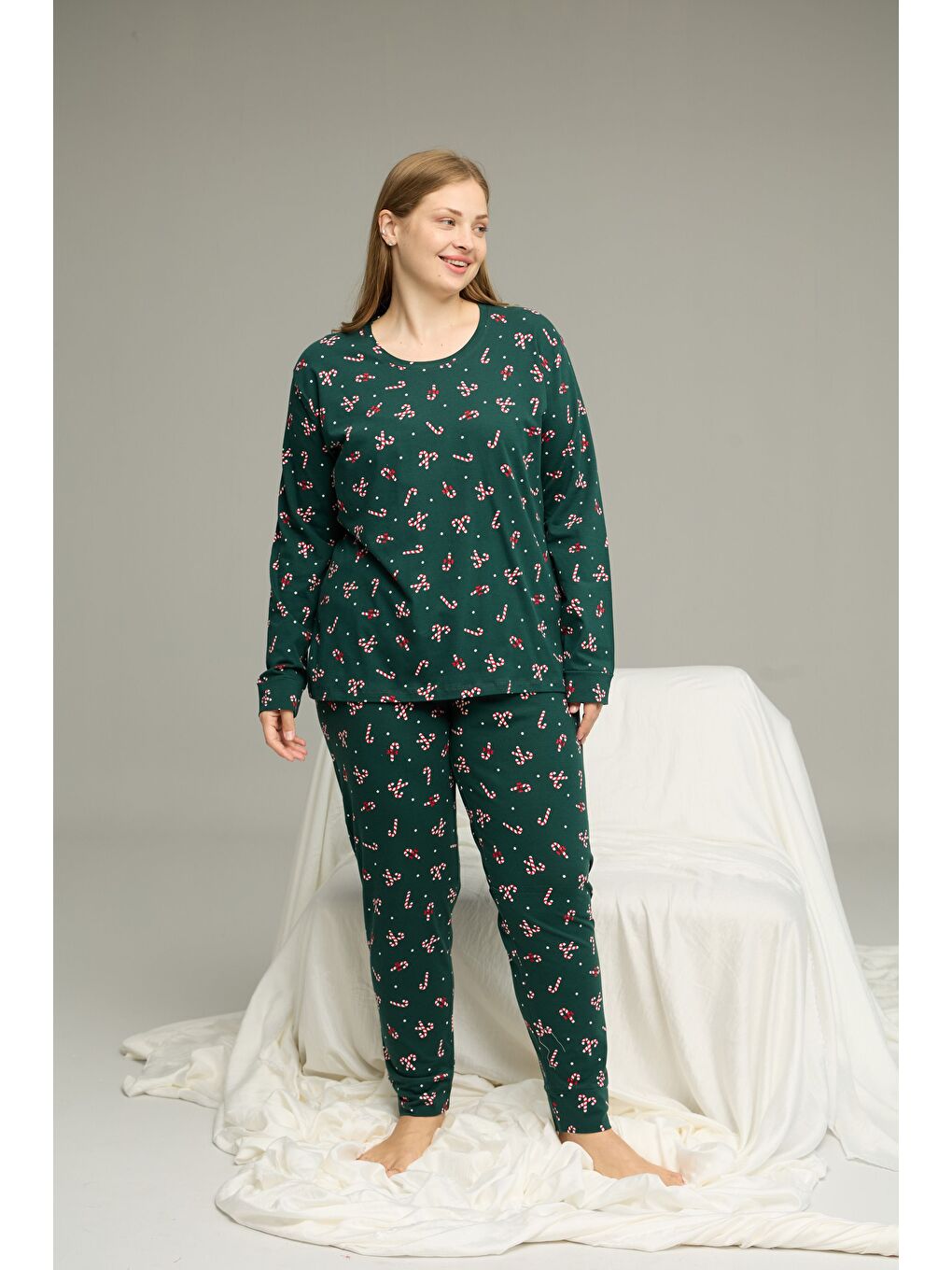 Yeşil Desenli Curve Büyük Beden Battal Boy Pamuklu Pijama Takım25240816-1